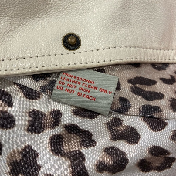 Real Leather Jacket - Picture 5 of 7